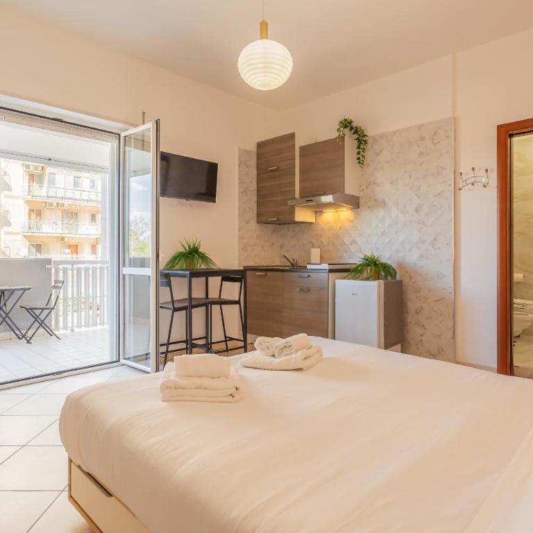 Cloud Swing Rooms by Wonderful Italy - Deluxe Triple Room - 1
