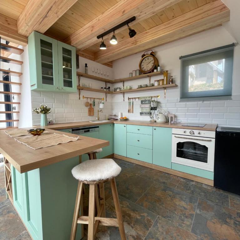 4seasons - One-Bedroom House - 31