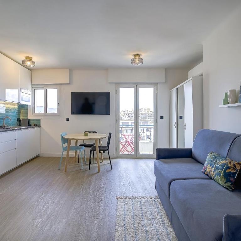 Magnifique studio Le Dauphin 50m des plages - One-Bedroom Apartment - 1