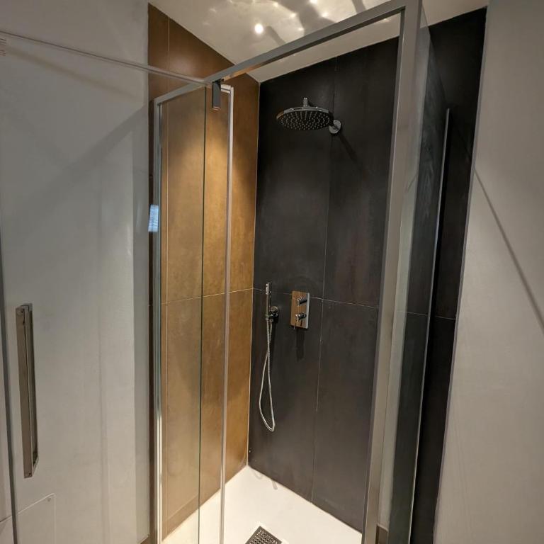 MAGi house - Appartamento con 2 Camere da Letto - 16