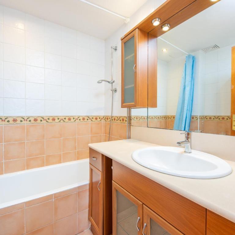 Casa Marcos - Three-Bedroom Villa - 23