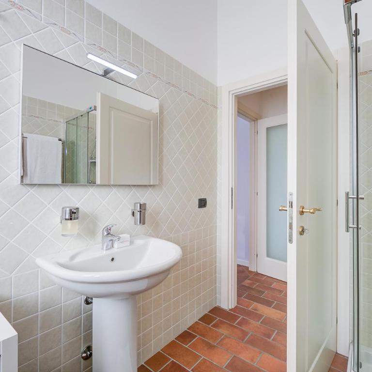 Aparthotel Arona on Lakeshore - Appartamento con Vista Lago - 18