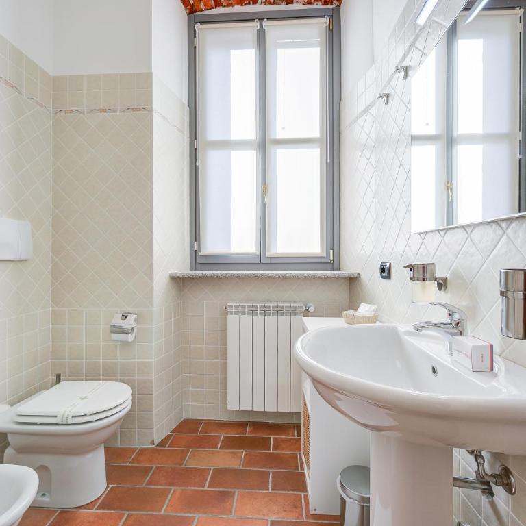Aparthotel Arona on Lakeshore - Appartamento con Vista Lago - 14