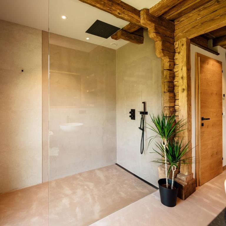 Chalet "Troadkostn" mit finnischer Panoramasauna & Edelstahl Hot Tub - Ferienhaus - 9