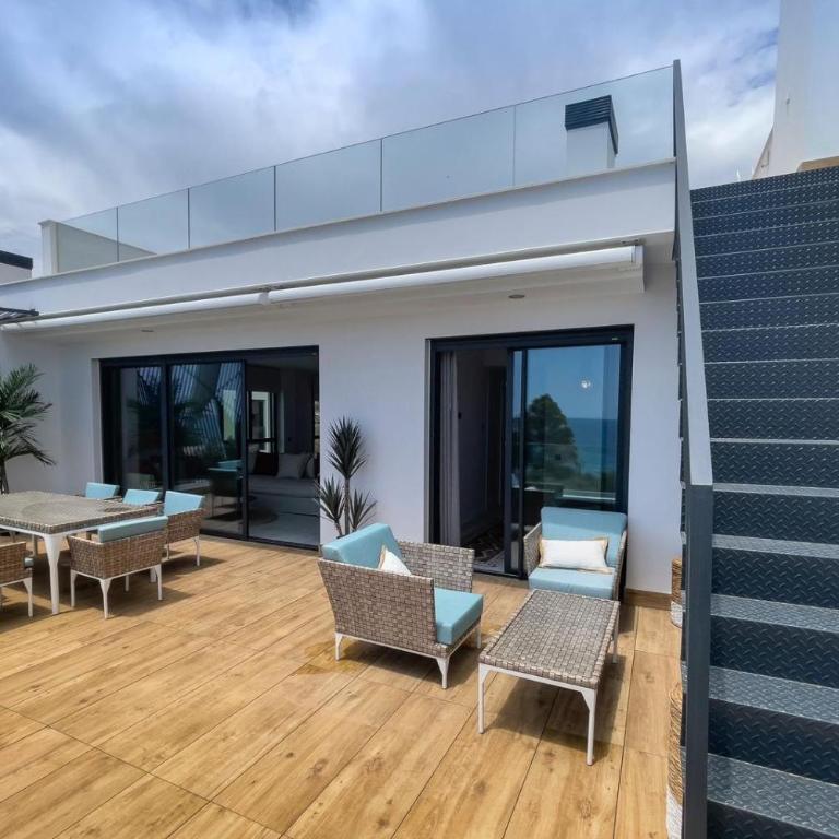 Luxury Sea View Penthouse by United Renters - Apartment with Sea View - 6