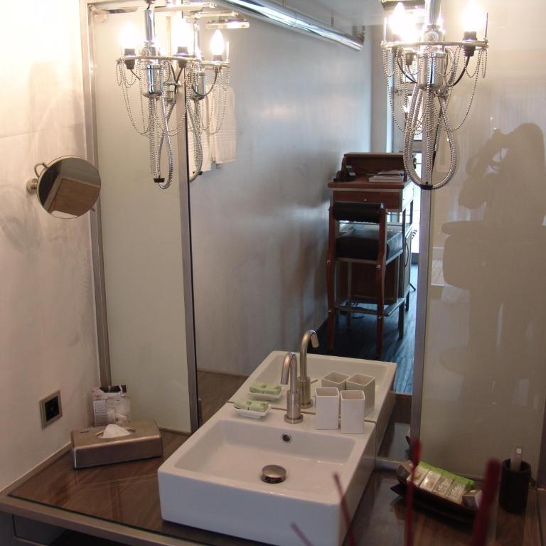 Backstage Boutique SPA & Lifestyle Hotel - Doppelzimmer Cozy Art - 5
