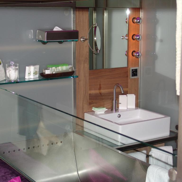 Backstage Boutique SPA & Lifestyle Hotel - Familiensuite Cube-Loft - 1