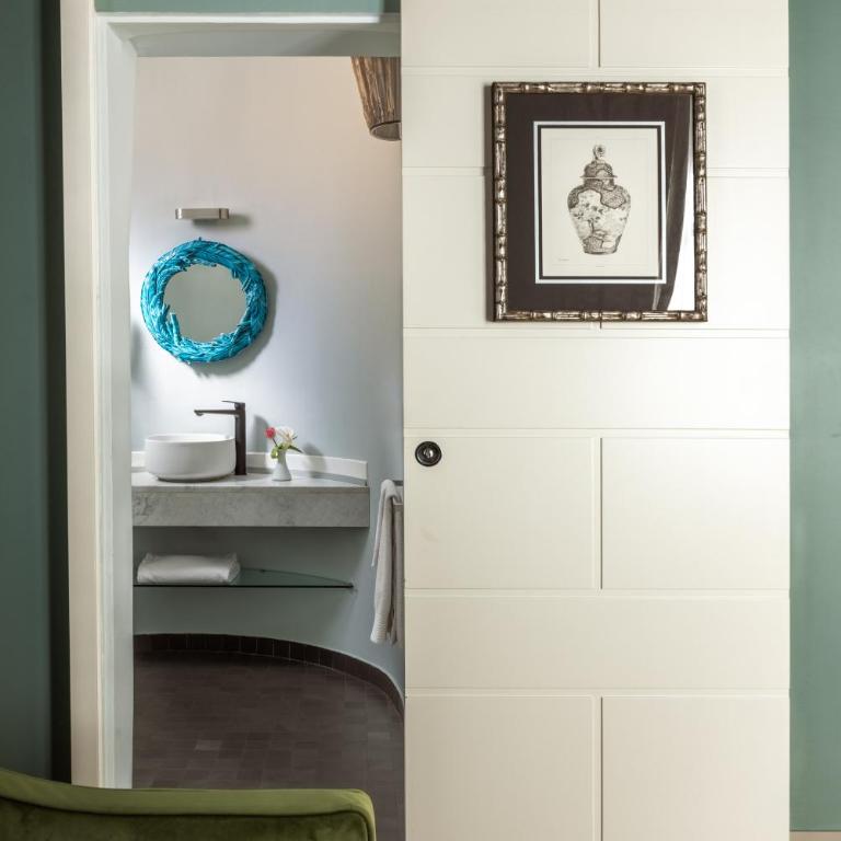 Hotel Number Nine - Suite - 9