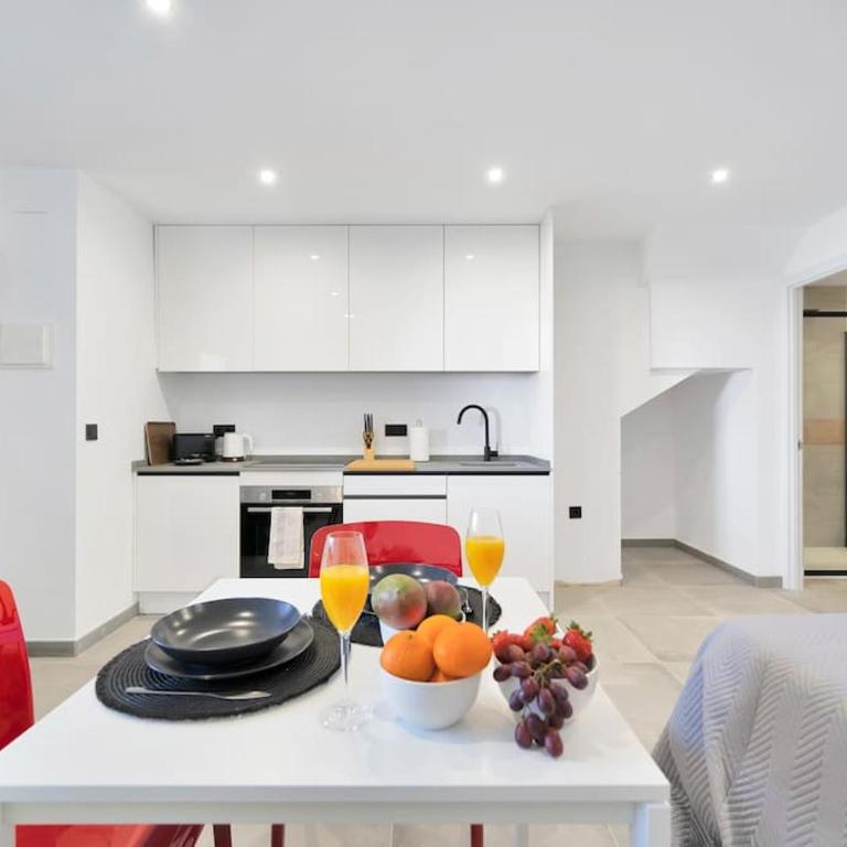 Moderno estudio con wifi en Marbella Este - VISTAMAR 16 ESTUDIO - One-Bedroom Apartment - 12