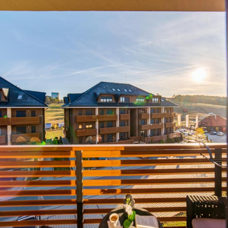 Hill Style Zlatibor - Apartment with Mountain View - 5