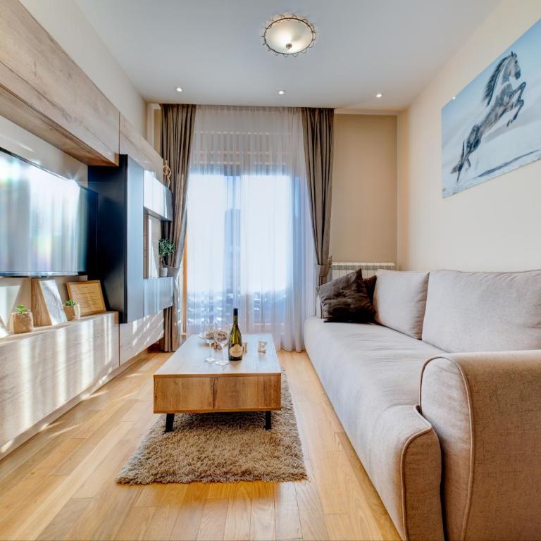 Hill Style Zlatibor - Apartment with Mountain View - 16