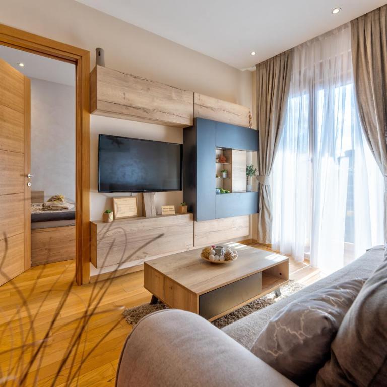 Hill Style Zlatibor - Apartment with Mountain View - 1