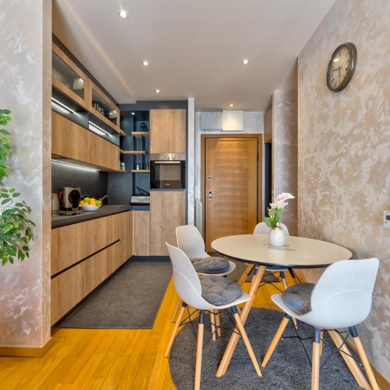 Hill Style Zlatibor - Apartment with Mountain View - 21