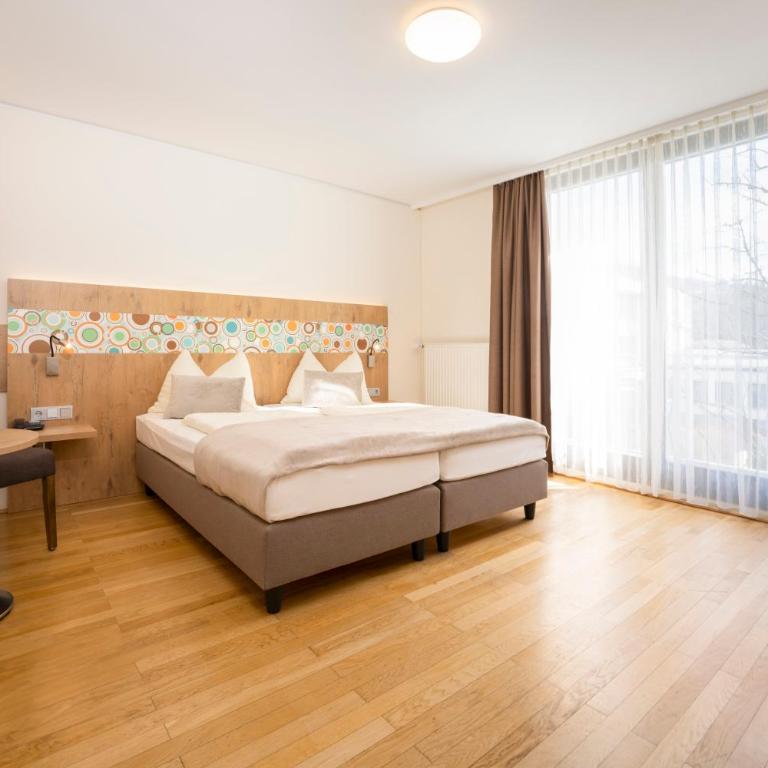Hotel Heffterhof - Basic Dreibettzimmer - 1