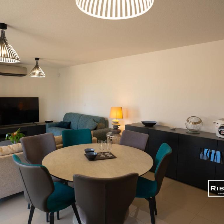 Riboleys - T3 climatisé à 100m de la mer - Appartement 2 Chambres - 6