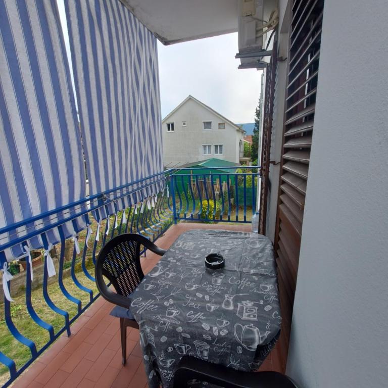 Barcelona Apartments - Studio - 13