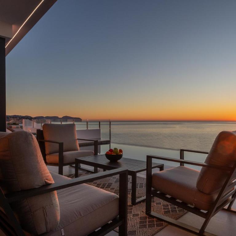Villa Aphrodite by Abahana Luxe - Villa con vistas al mar - 15