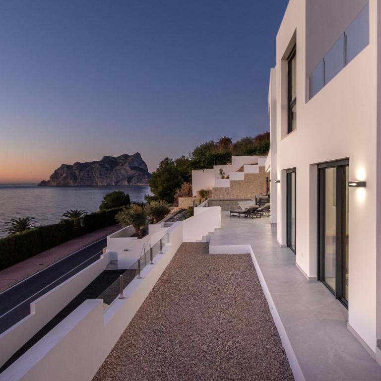 Villa Aphrodite by Abahana Luxe - Villa con vistas al mar - 23