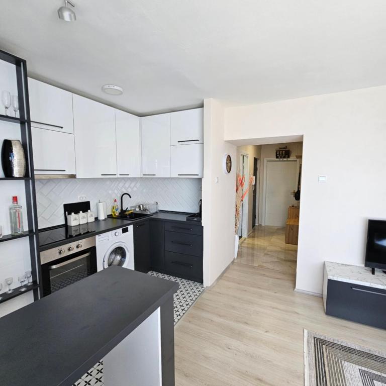 Vicky apartman - Two-Bedroom Apartment - 1