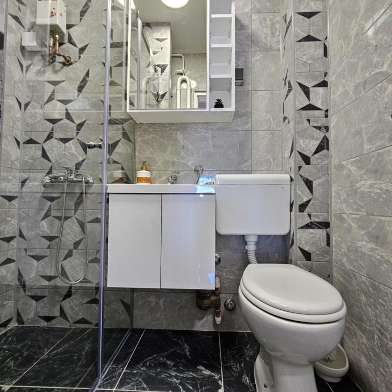 Vicky apartman - Two-Bedroom Apartment - 16
