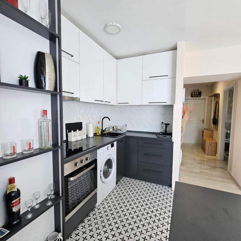 Vicky apartman - Two-Bedroom Apartment - 27