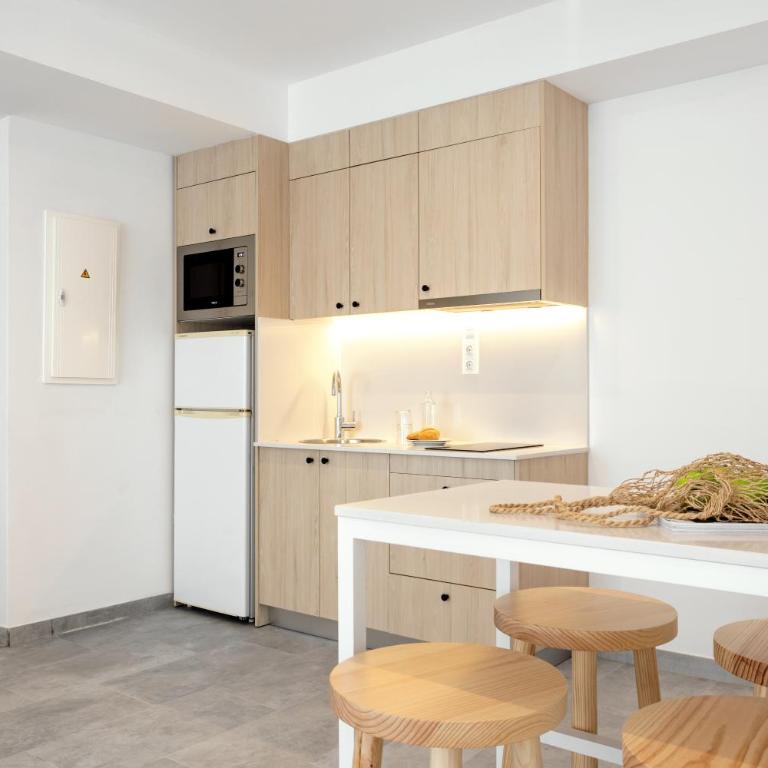 Sunwing Fañabe Beach - Suite con balcón - 6