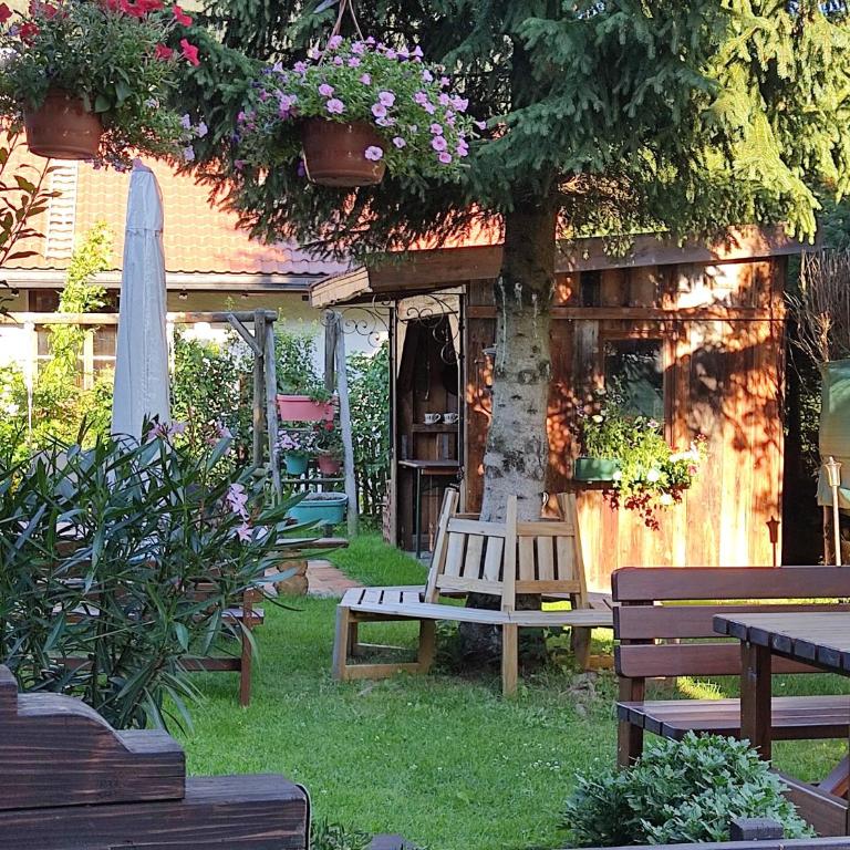 Pension Bergblick - Doppelzimmer ohne Balkon - 4