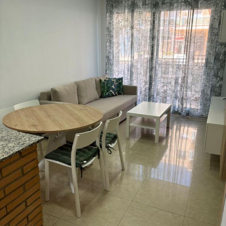 Family Relax Salou - Apartamento Familiar de 2 dormitorios - 12