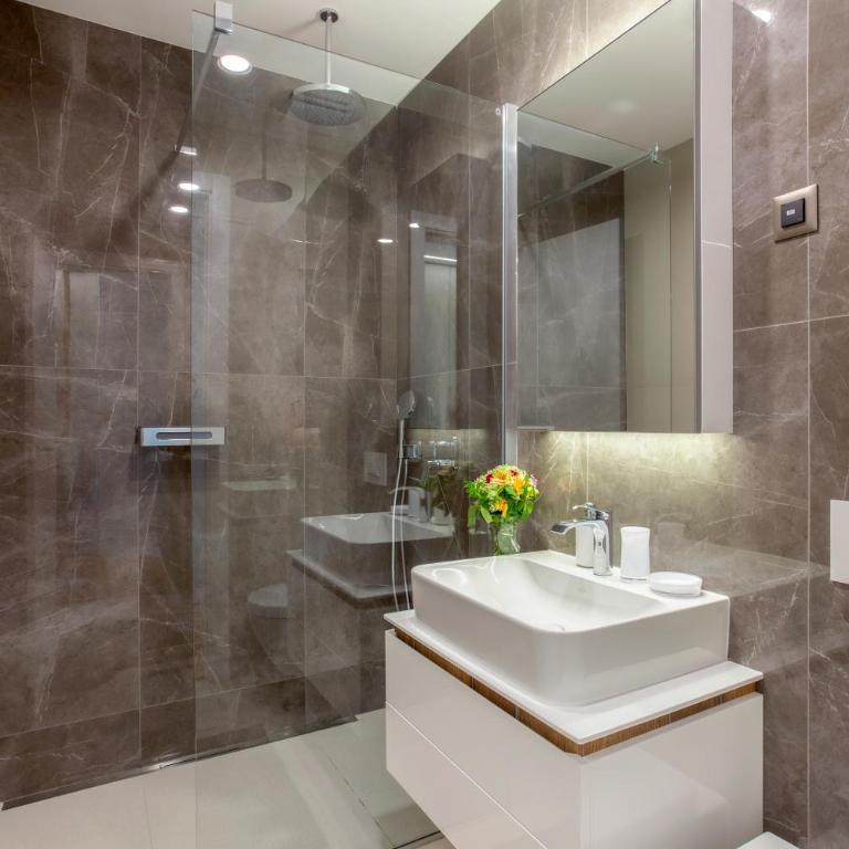 Leo Urban Lux, comfort - Central Stay, free Garage - Apartman - 14