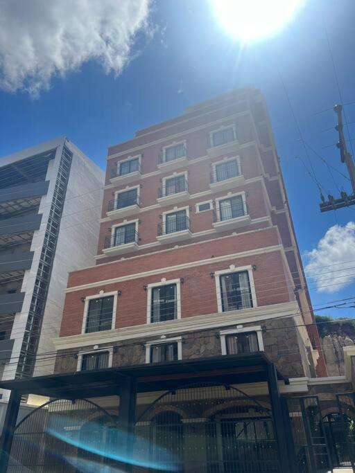 Hermoso departamento amplio - Apartamento de 1 dormitorio - 9