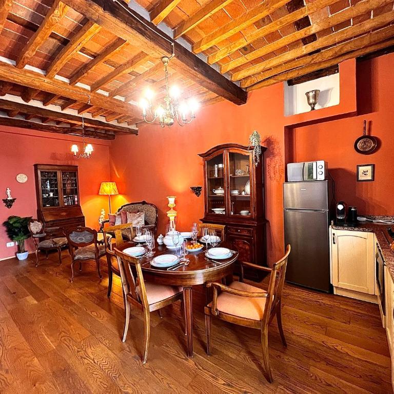 Casa Florian - Three-Bedroom Apartment - 1