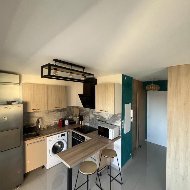 Studio élégant avec accès à la piscine - Appartement - 3
