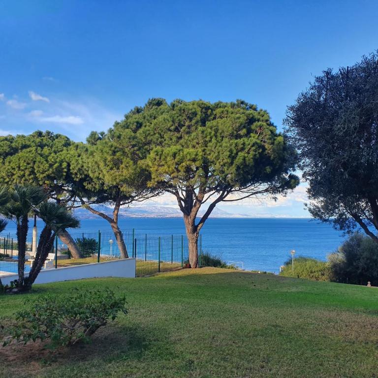 AriaSpot Alicante - Two-Bedroom Apartment with Sea View - 14
