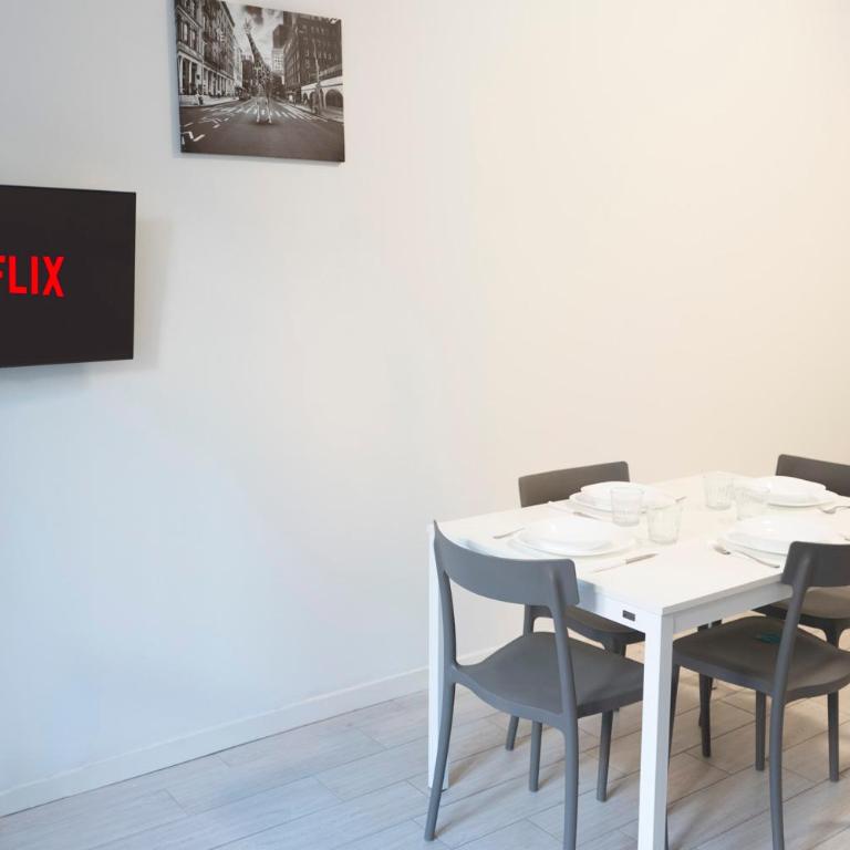 CE6 - [Corso Sempione] • Large Apartment - Appartamento con 2 Camere da Letto - 8