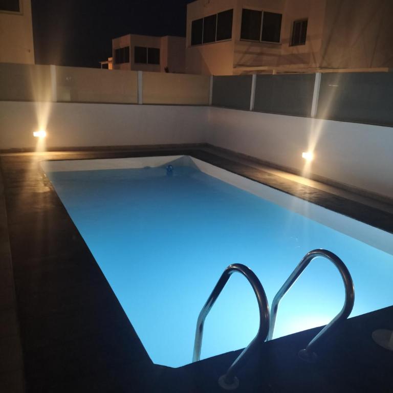 LUXURY RUBICON Jacuzzi y Piscina - Three-Bedroom Villa - 9