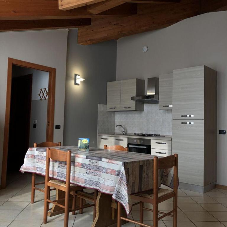 Residence Oasi Di Monza - Appartamento con 2 Camere da Letto - 1