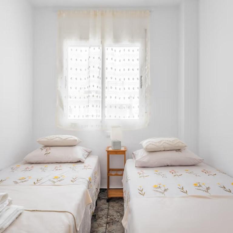 141 Apartamento Soleado - Two-Bedroom Apartment - 5