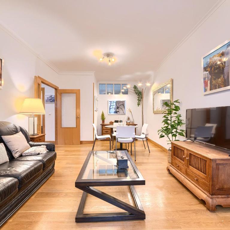 Vivienda Turistica acogedora y elegante en Irala - Two-Bedroom Apartment - 3
