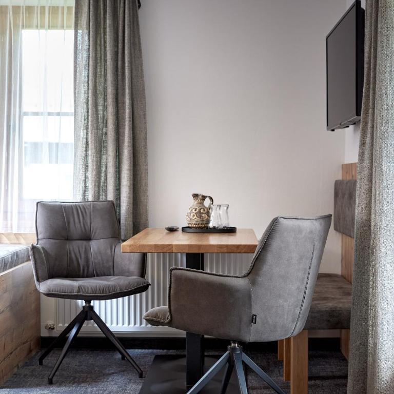 Hotel Gasthof Siggen - Doppelzimmer mit Balkon - Nebengebäude - 4