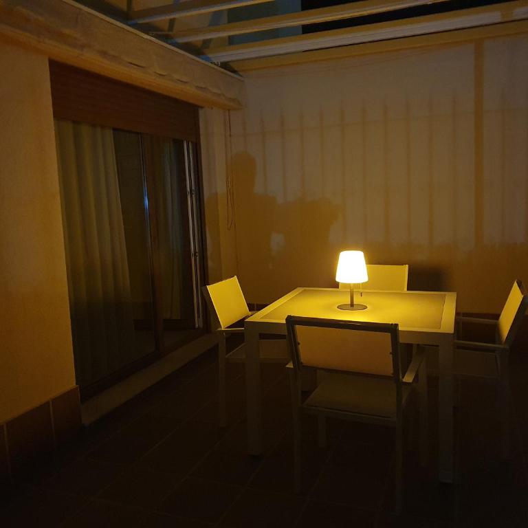 Apartamento en Urbanizacion El Retiro III - Apartamento de 1 dormitorio - 18