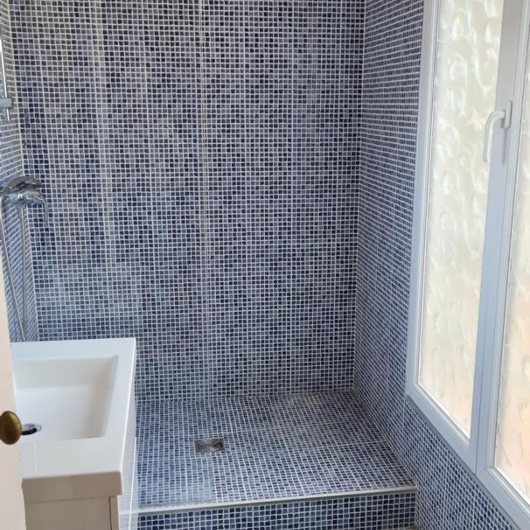 Appartement Duplex nimes centre160m2 climatisation 3 chambres avec parking - Appartamento con Vista Città - 33