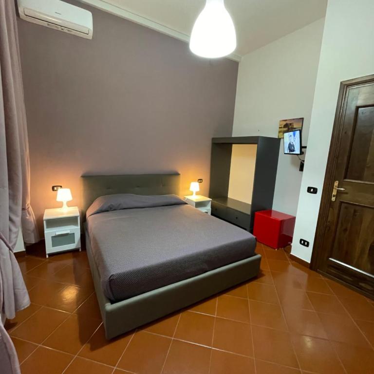 Dante Rooms - Camera Matrimoniale - 1