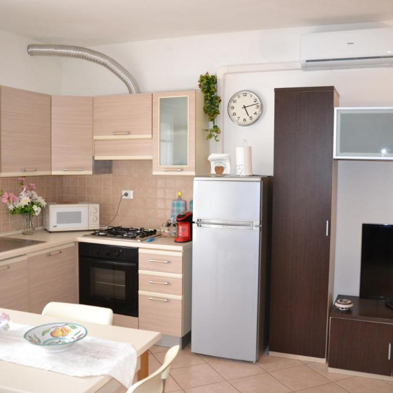 Casa Rosina + box per auto 2 bici 1,5km dalle mura - Appartamento con 1 Camera da Letto - 5