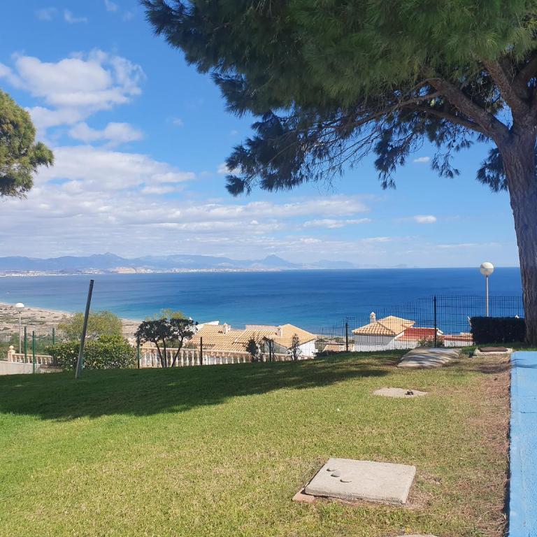 AriaSpot Alicante - Two-Bedroom Apartment with Sea View - 15