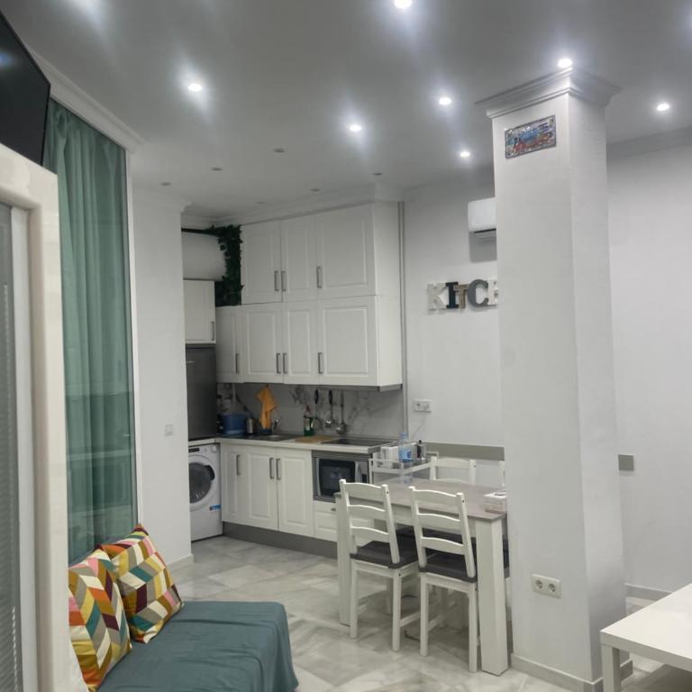 Heaven - One-Bedroom Apartment - 1