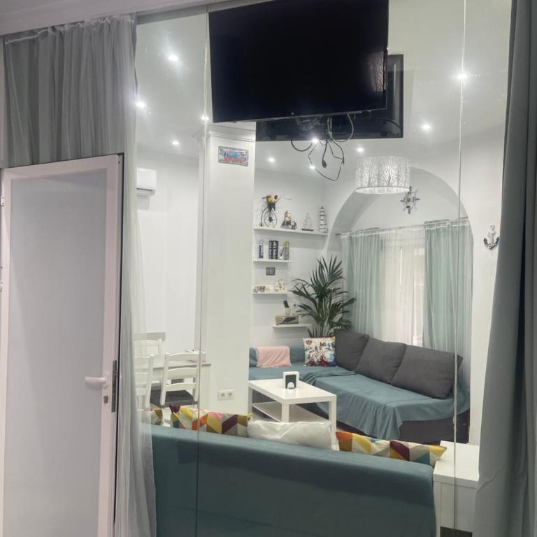 Heaven - One-Bedroom Apartment - 29