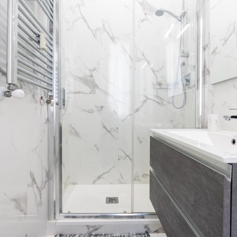 Amazing apartment near to Colosseo and subway - Camera Deluxe - 12
