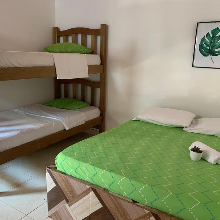 Hostal Buena Vida - Habitación Familiar con baño - 4