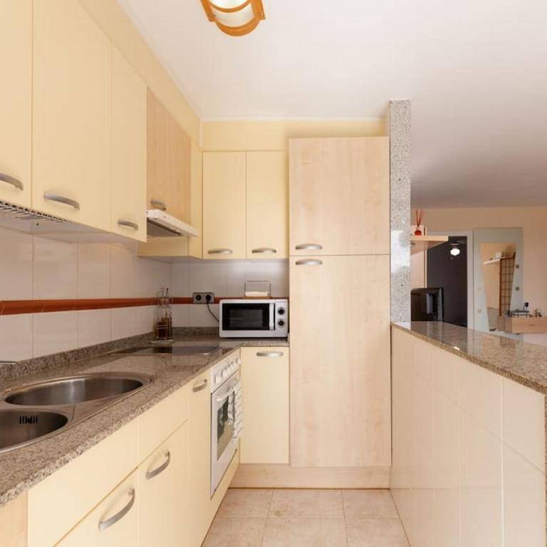 50 meters from CALA CRANCS- Terrace and seaviews - Two-Bedroom Apartment - 33