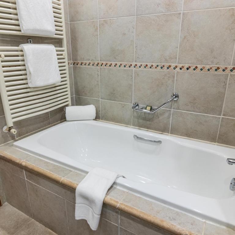 Park Lake Luxury Hotel - Habitación Doble - 2 camas - 5